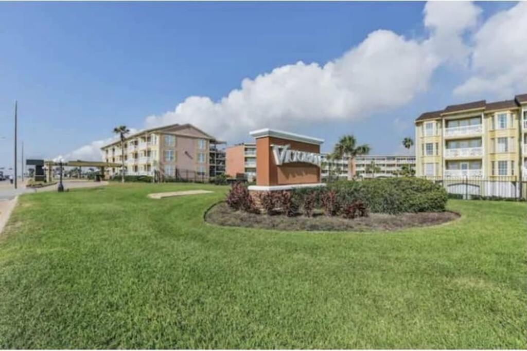 Sea-Renity Heated Pools Steps To The Beach Galveston Exteriör bild