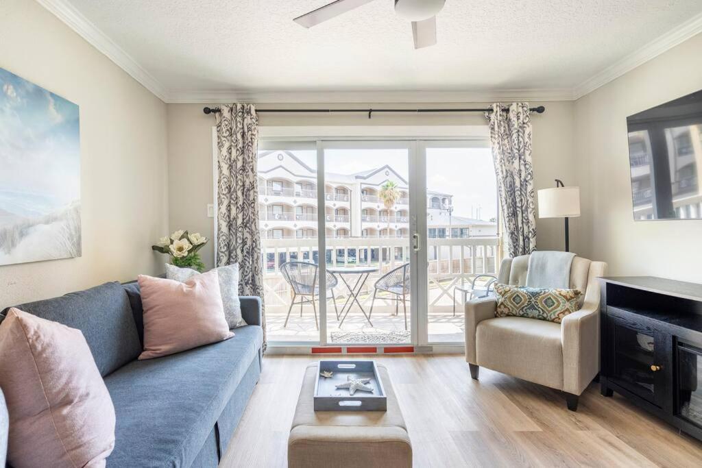 Sea-Renity Heated Pools Steps To The Beach Galveston Exteriör bild