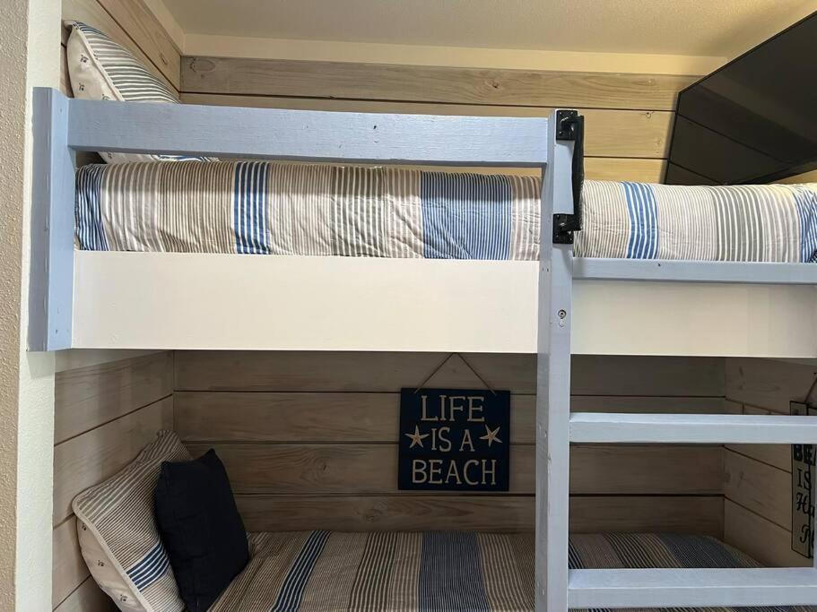 Sea-Renity Heated Pools Steps To The Beach Galveston Exteriör bild