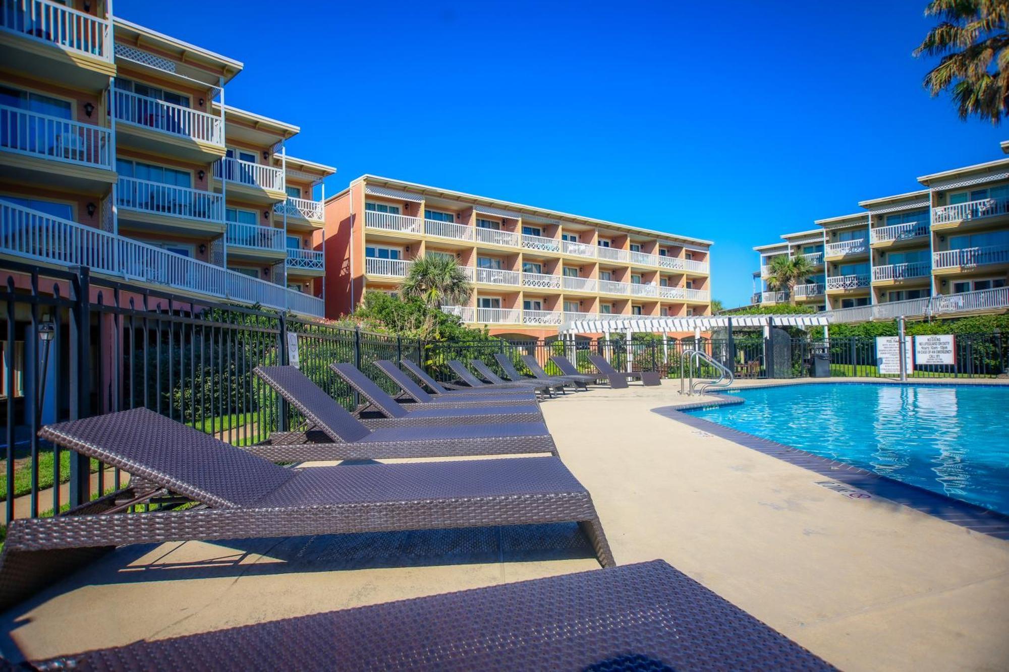 Sea-Renity Heated Pools Steps To The Beach Galveston Exteriör bild