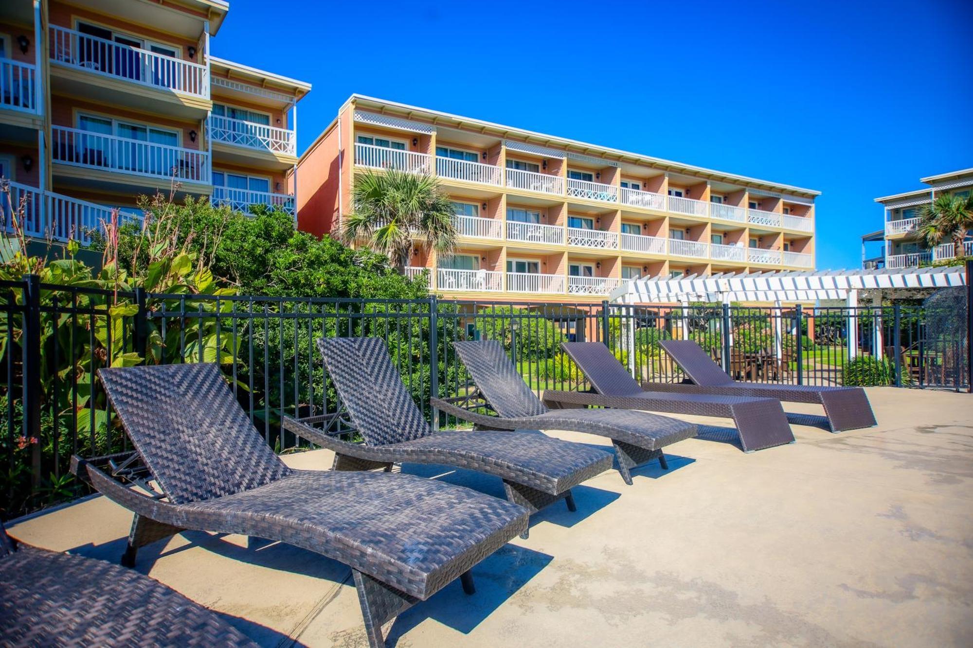 Sea-Renity Heated Pools Steps To The Beach Galveston Exteriör bild